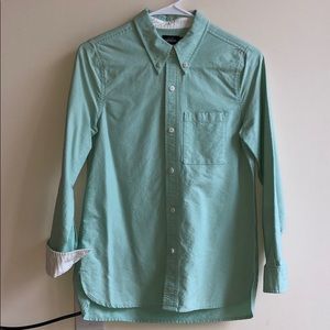 Kate Spade Saturday pastel green button down shirt